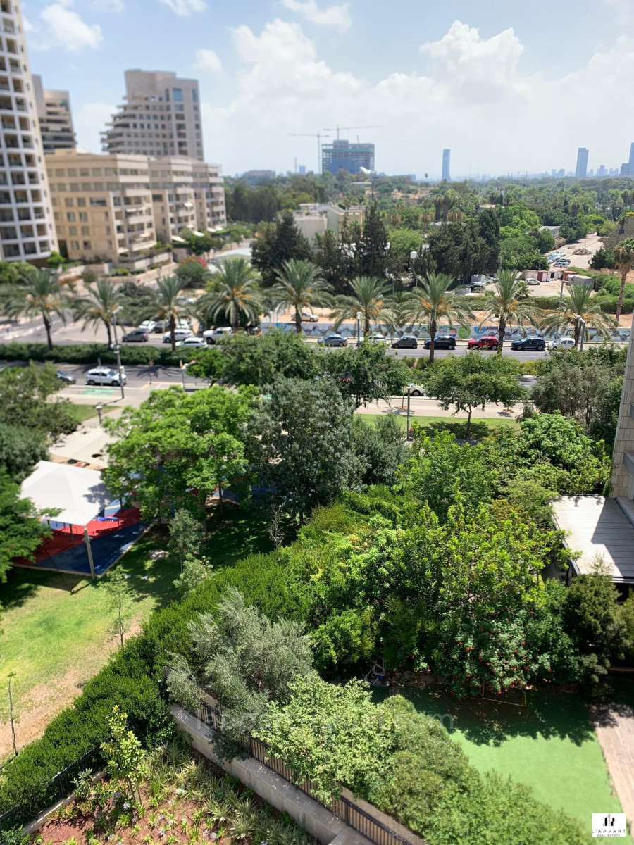 Apartment 5 Rooms Tel Aviv Ramat Aviv 175-IBL-3357