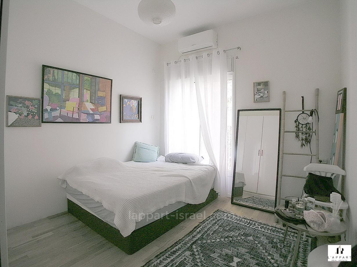 Apartment 3.5 Rooms Tel Aviv quarter of the sea 175-IBL-3359