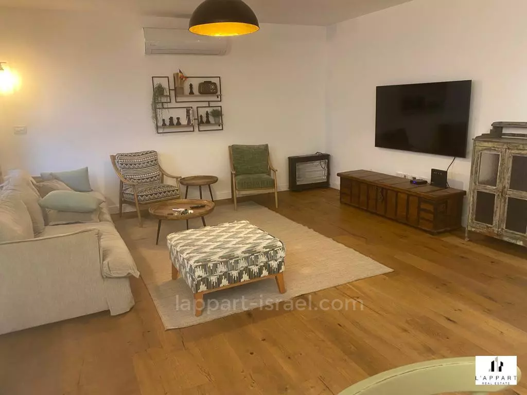 Apartment 3 rooms Tel Aviv quarter of the sea 175-IBL-3362