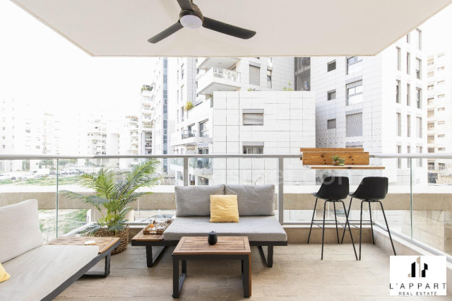 For sale Apartment Tel Aviv