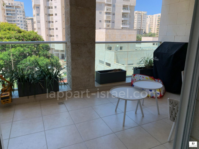 For sale Apartment Tel Aviv