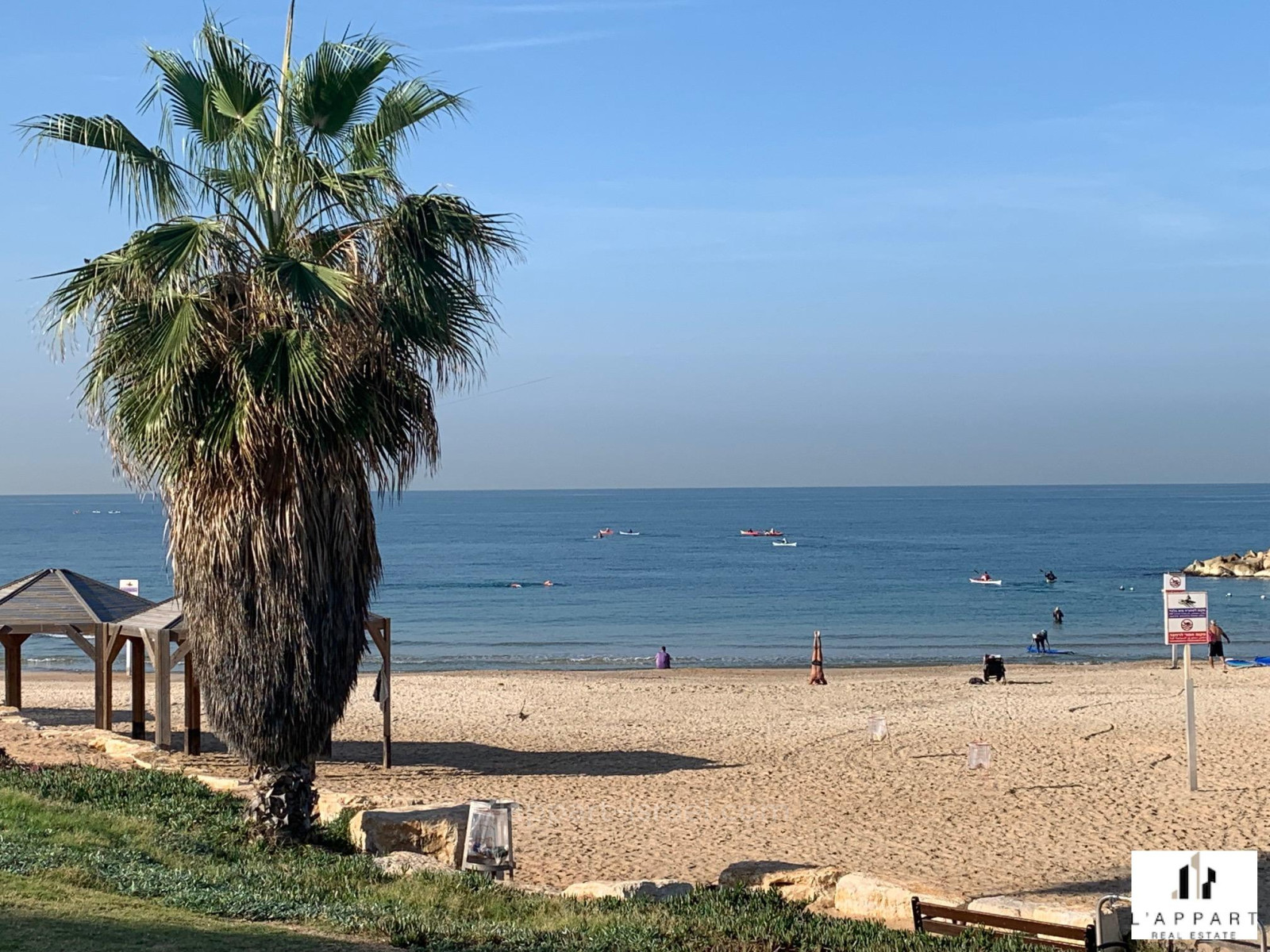 Ground floor 3 Rooms Tel Aviv quarter of the sea 175-IBL-3392