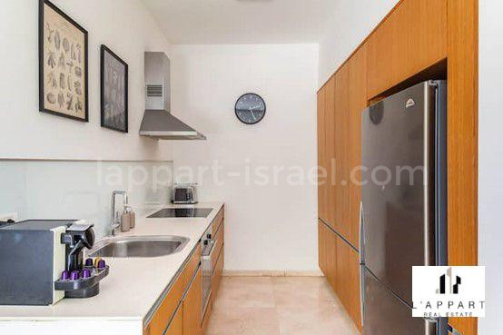 Ground floor 3 Rooms Tel Aviv quarter of the sea 175-IBL-3392