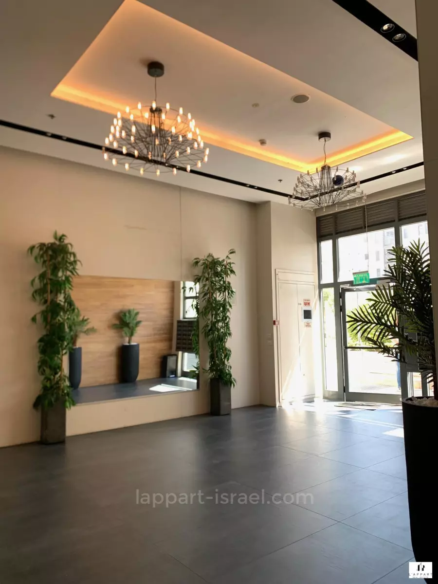 Apartment 4 Rooms Tel Aviv Kefar Shalem 175-IBL-3398