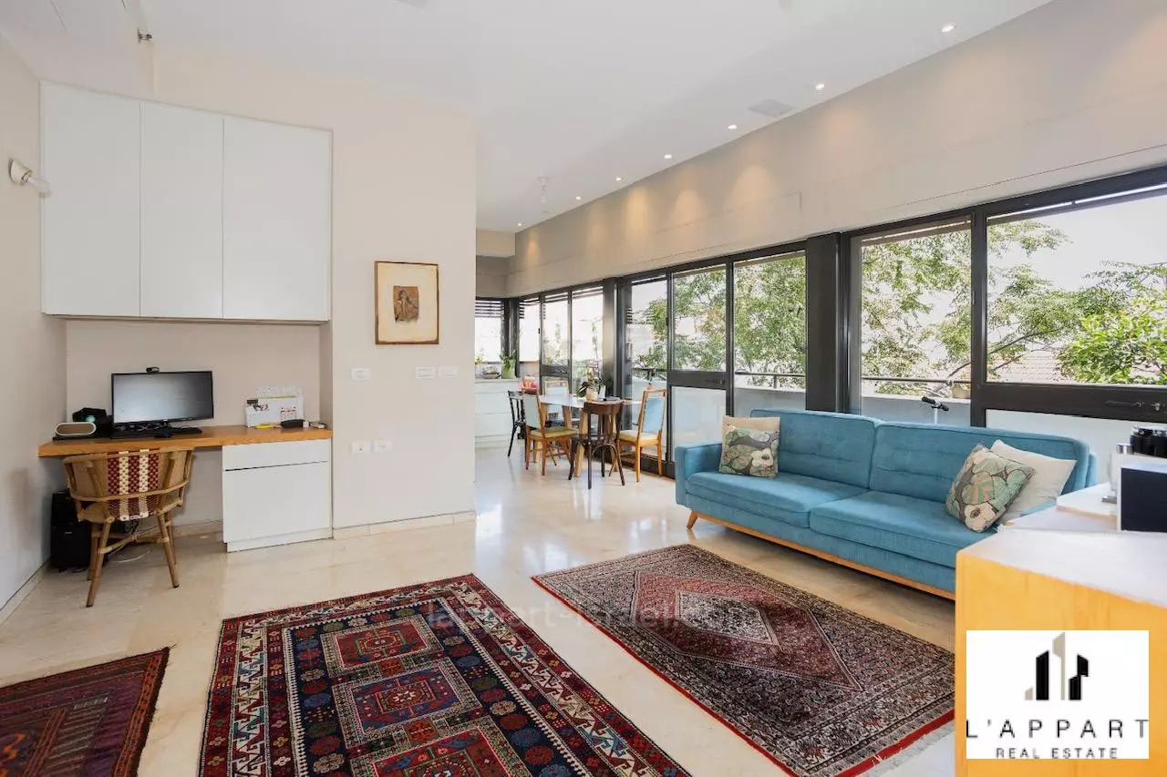 Apartment 4 Rooms Tel Aviv Lev Tel-Aviv 175-IBL-3400