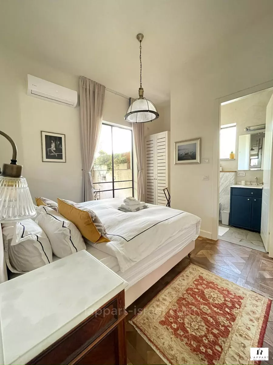 Apartment 4 Rooms Tel Aviv quarter of the sea 175-IBL-3403