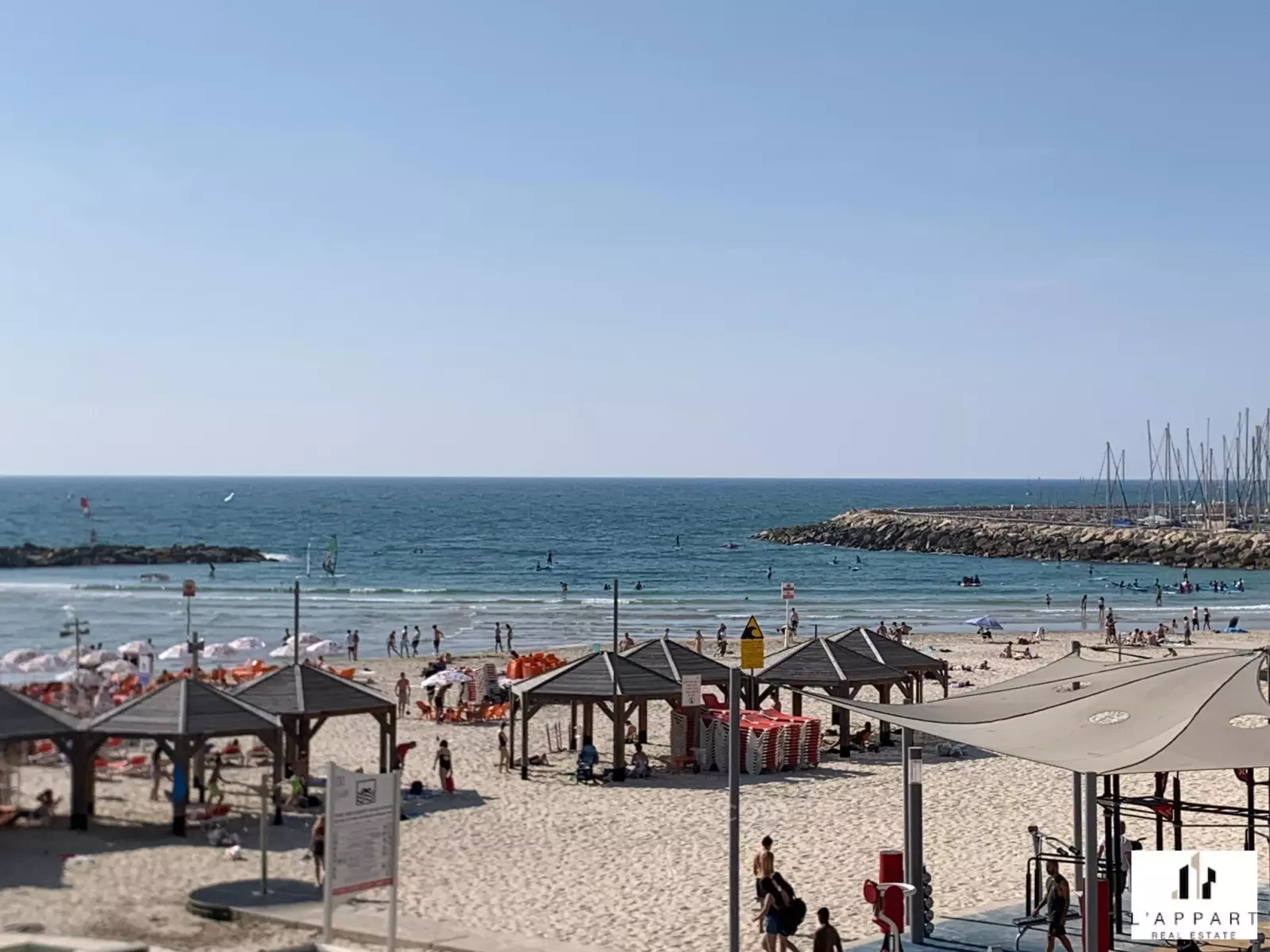 Apartment 3 Rooms Tel Aviv quarter of the sea 175-IBL-3405