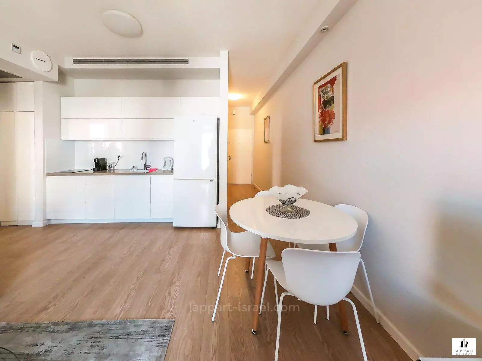 Apartment 3 Rooms Tel Aviv quarter of the sea 175-IBL-3405