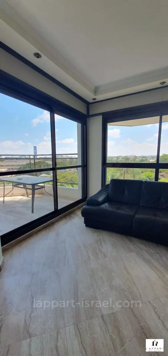 Apartment 5 Rooms Tel Aviv Ramat Aviv 175-IBL-3407