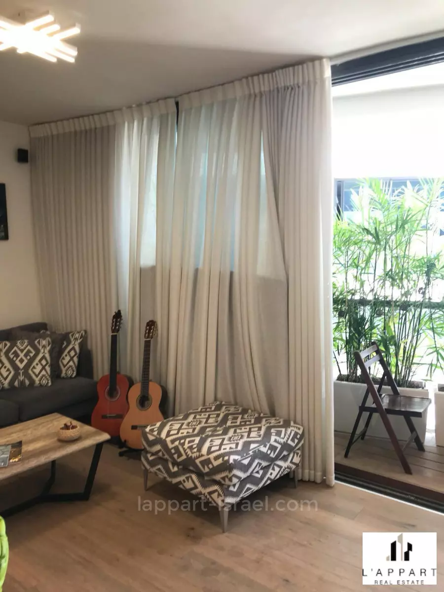 Apartment 2 rooms Tel Aviv Florentine 175-IBL-3421