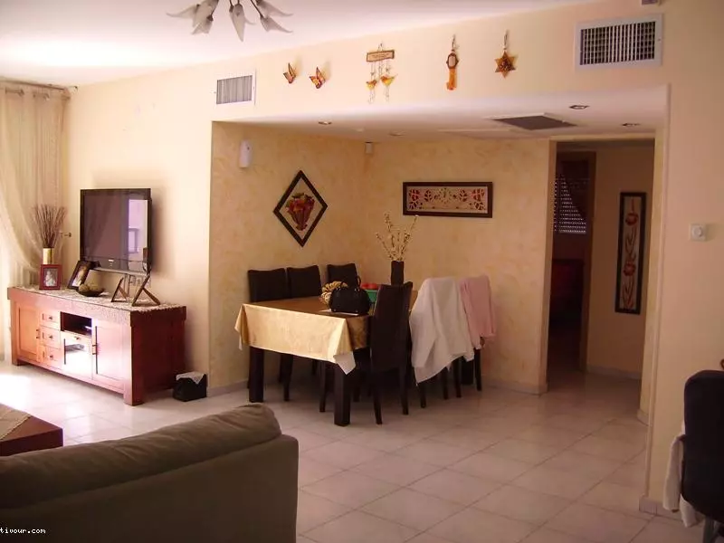 Apartment 4 rooms Ashdod Youd bet 210-IBL-1506