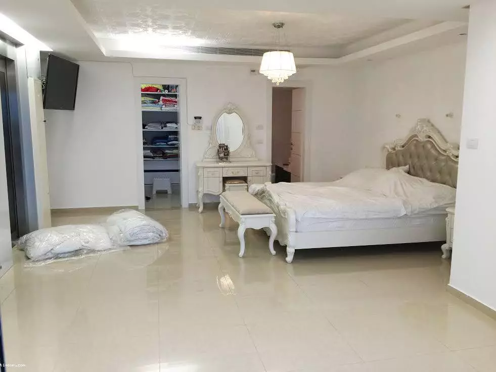 Villa 7 rooms Ashdod Marina 210-IBL-1712