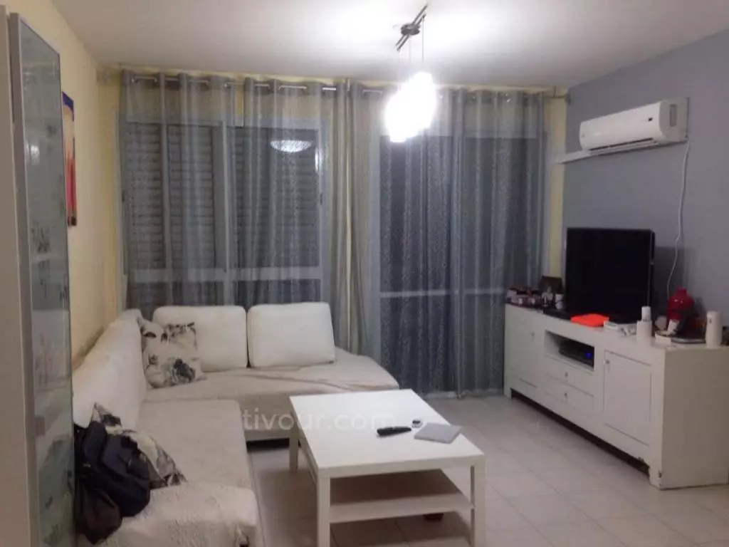 Apartment 3 rooms Ashdod Tet vav 210-IBL-1811