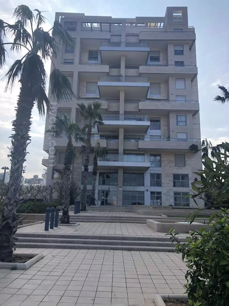 Apartment 5 rooms Ashdod Marina 210-IBL-1886