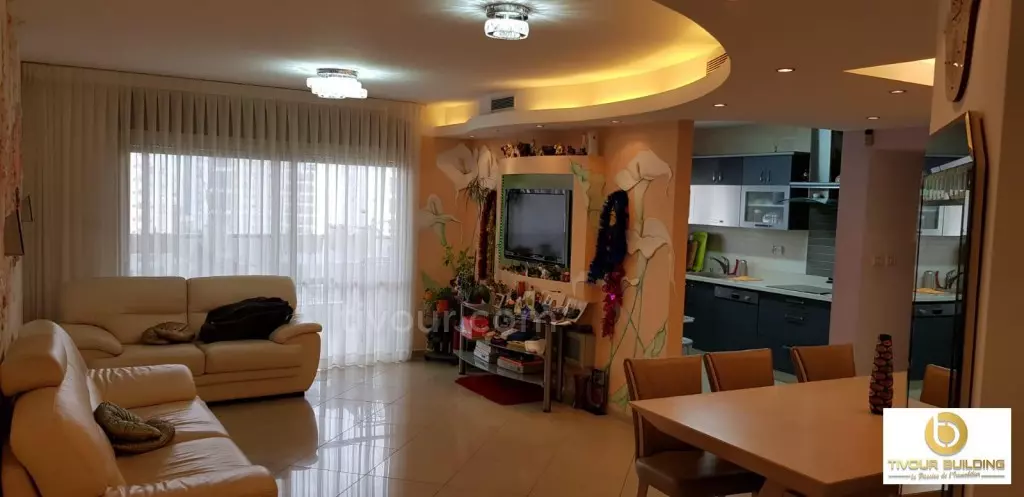 Apartment 5 rooms Ashdod City 210-IBL-1929