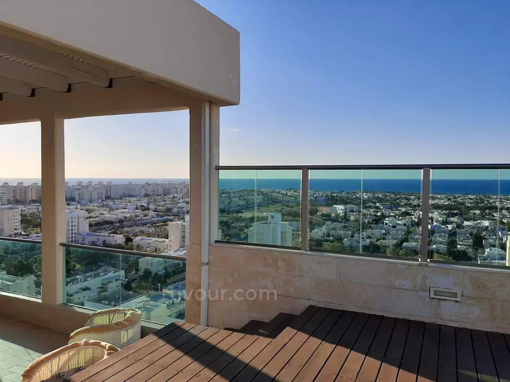 Penthouse 5.5 rooms Ashdod Tet Zayin 210-IBL-1982