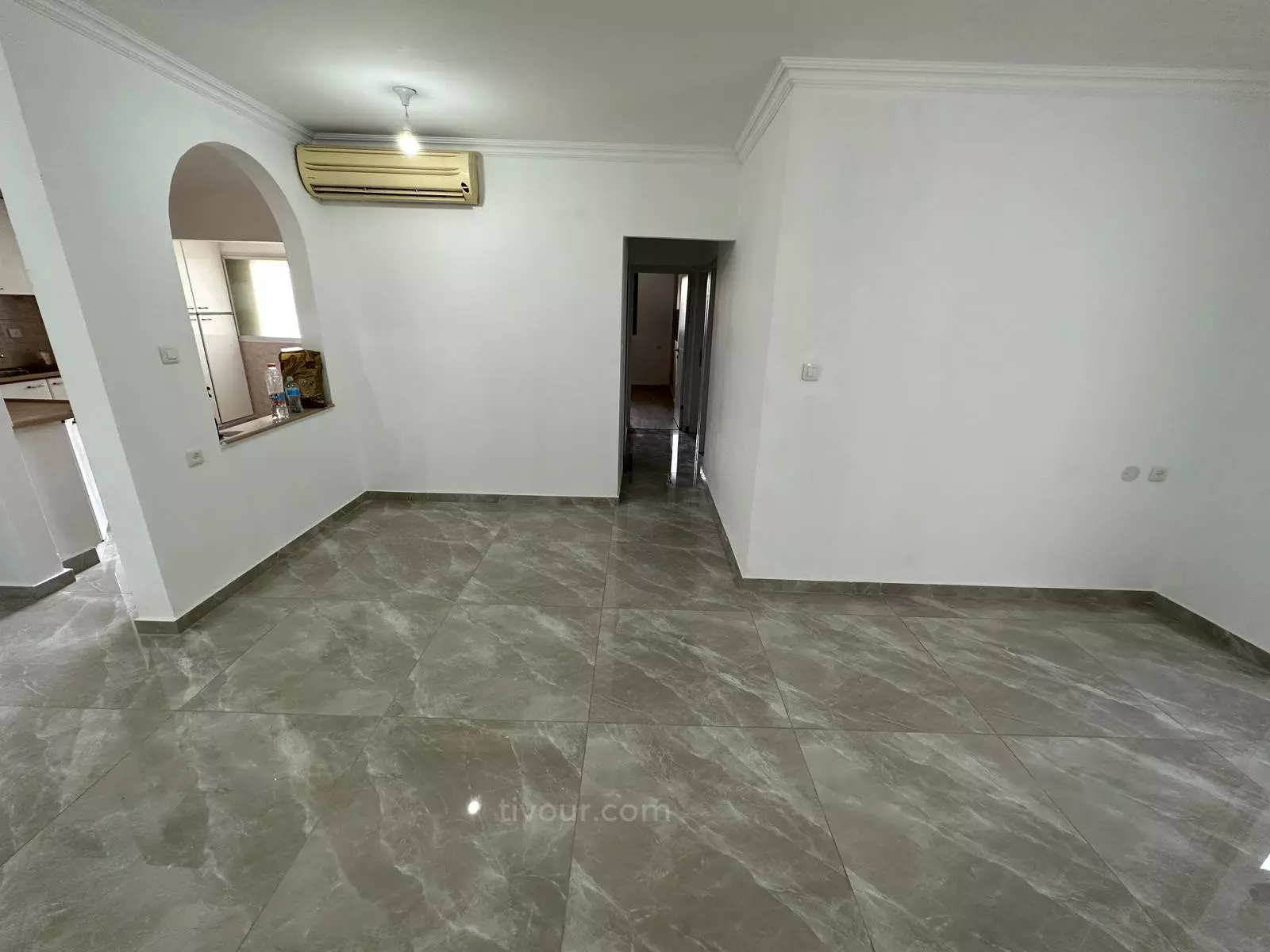 Apartment 4 rooms Ashdod Youd Alef 210-IBL-1983