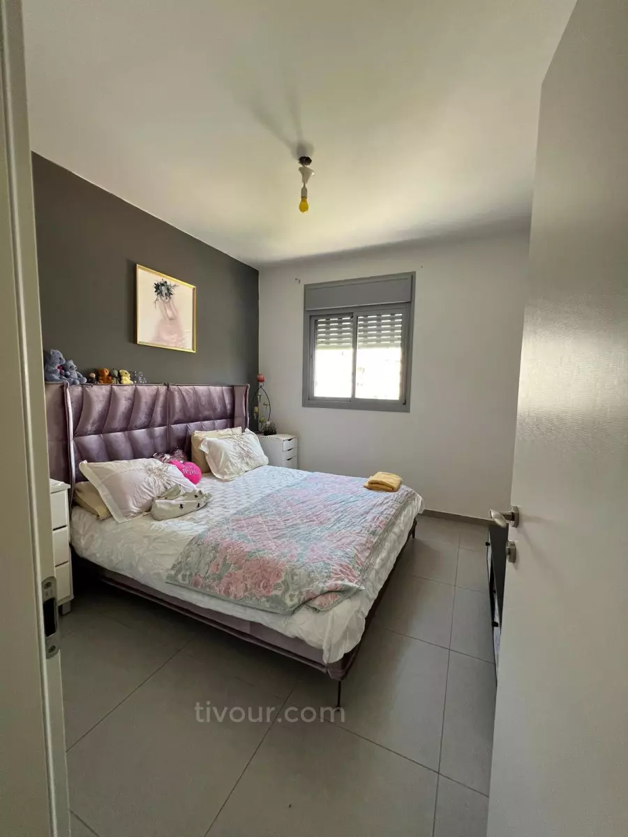 Apartment 4 rooms Netivot Kiryat Menahem 210-IBL-2000