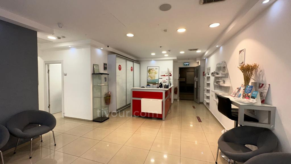 Offices 3 Rooms Ashdod City 210-IBL-2003