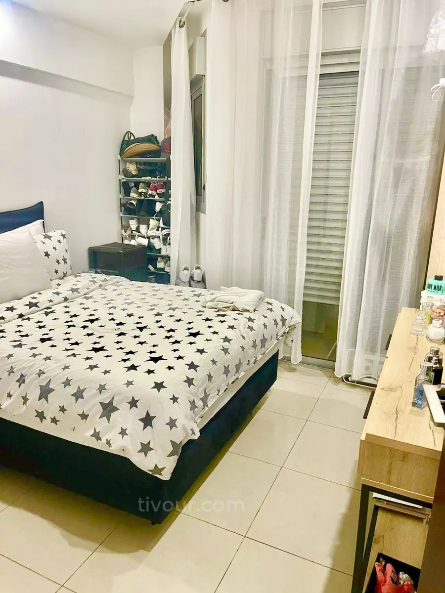 Apartment 2 Rooms Ashdod Beachfront 210-IBL-2027