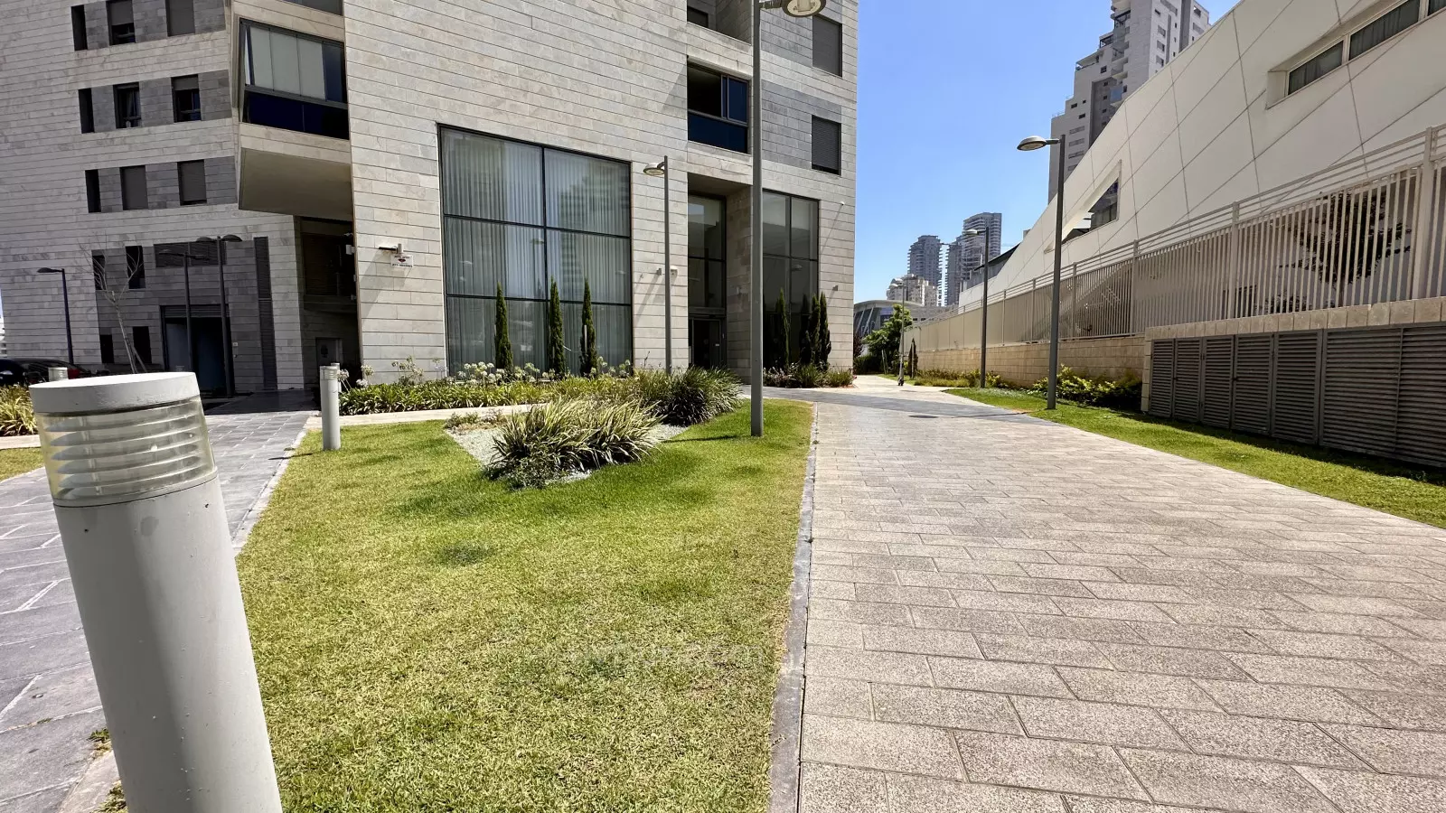 Apartment 5 rooms Ashdod Mar 210-IBL-2029