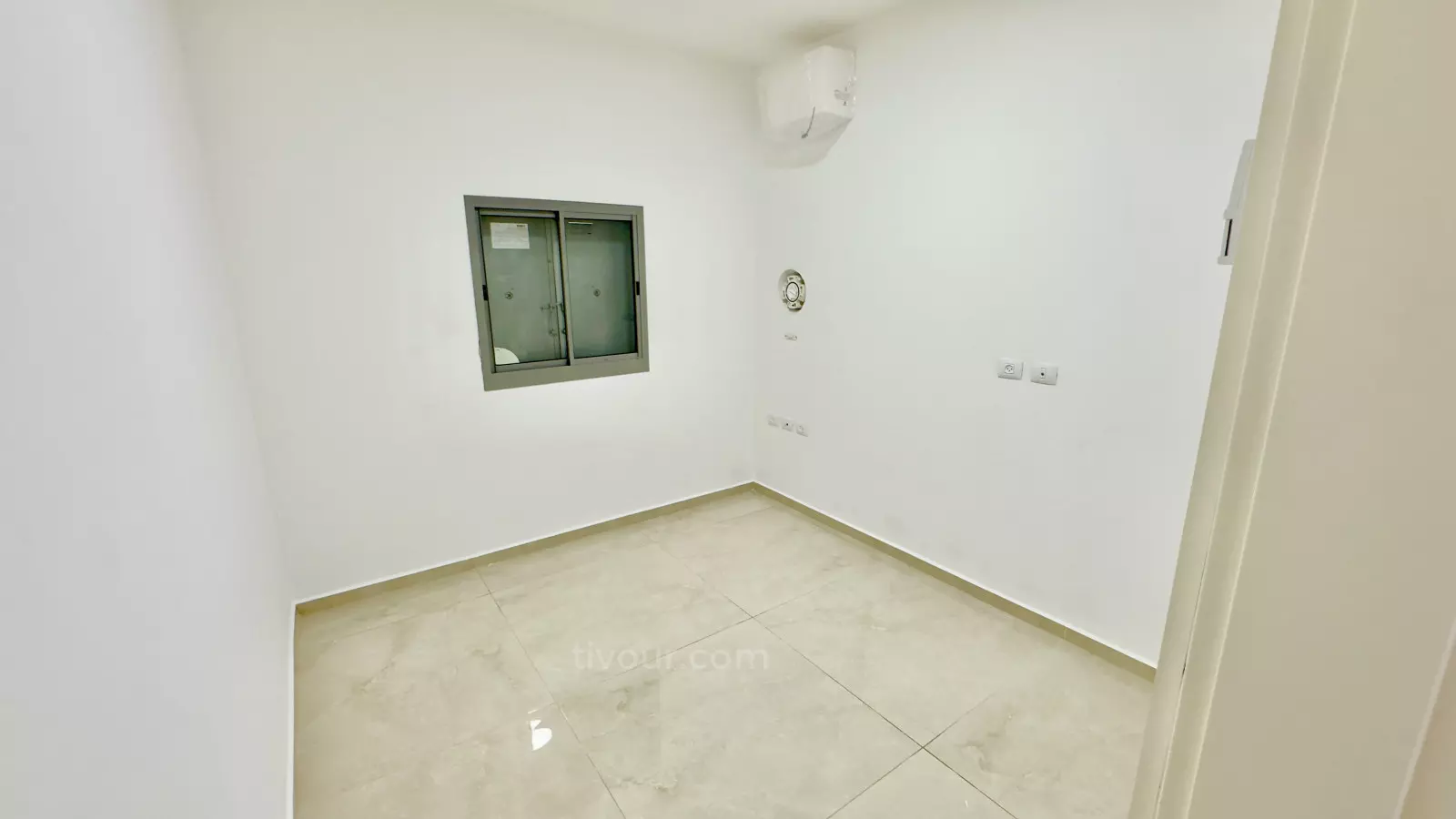 Apartment 5 rooms Ashdod Mar 210-IBL-2029