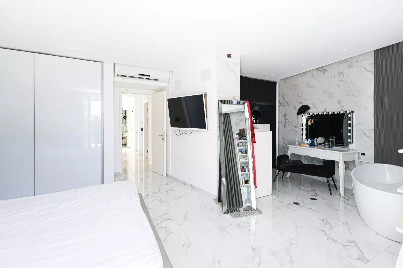 Villa 6 rooms Gan Yavne Gan Yavne 210-IBL-2062