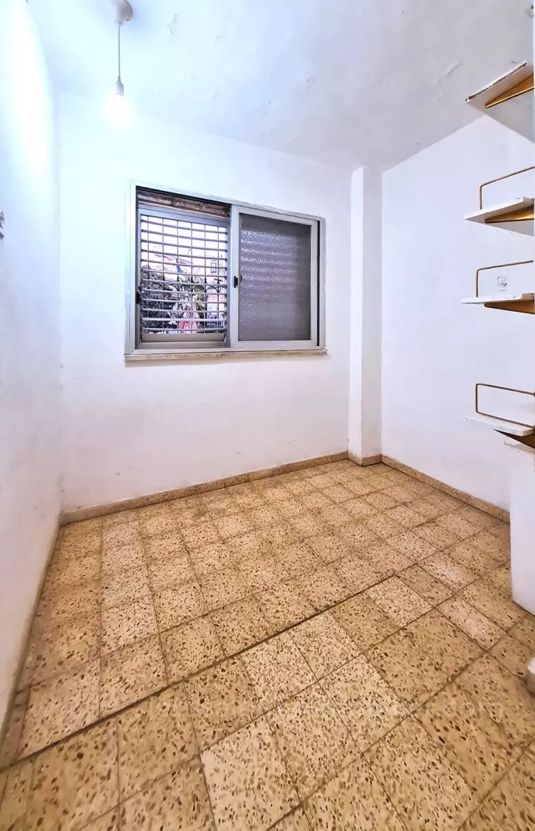 Apartment 3.5 rooms Jerusalem Saint Simon 226-IBL-1742