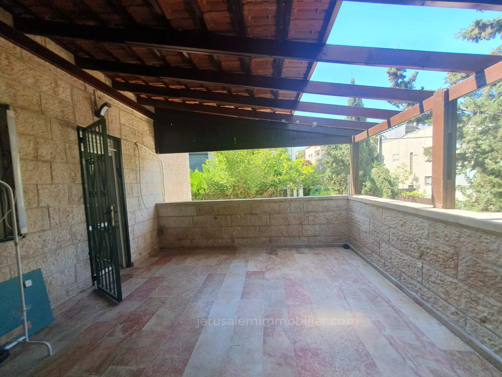 Apartment 4 rooms Jerusalem Katamon hayeshana 226-IBL-1783