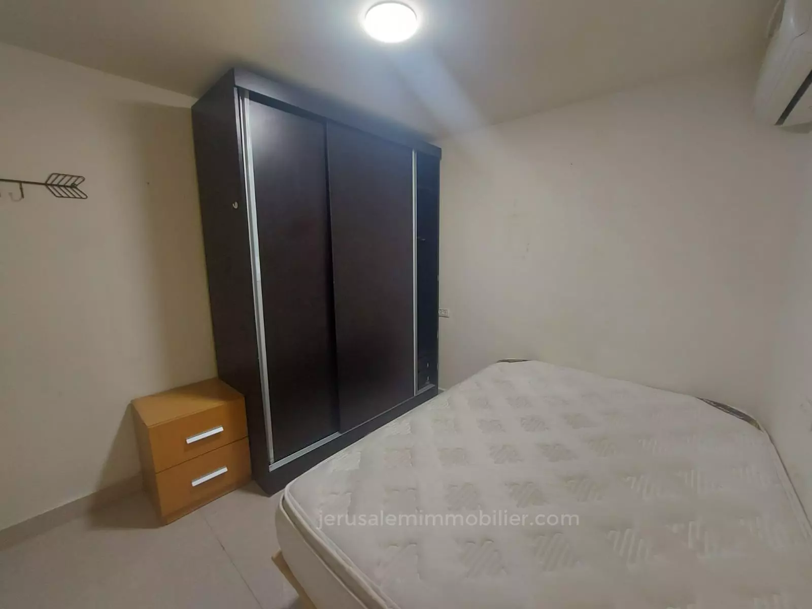 Apartment 3 rooms Jerusalem Bet Hakerem 226-IBL-1805