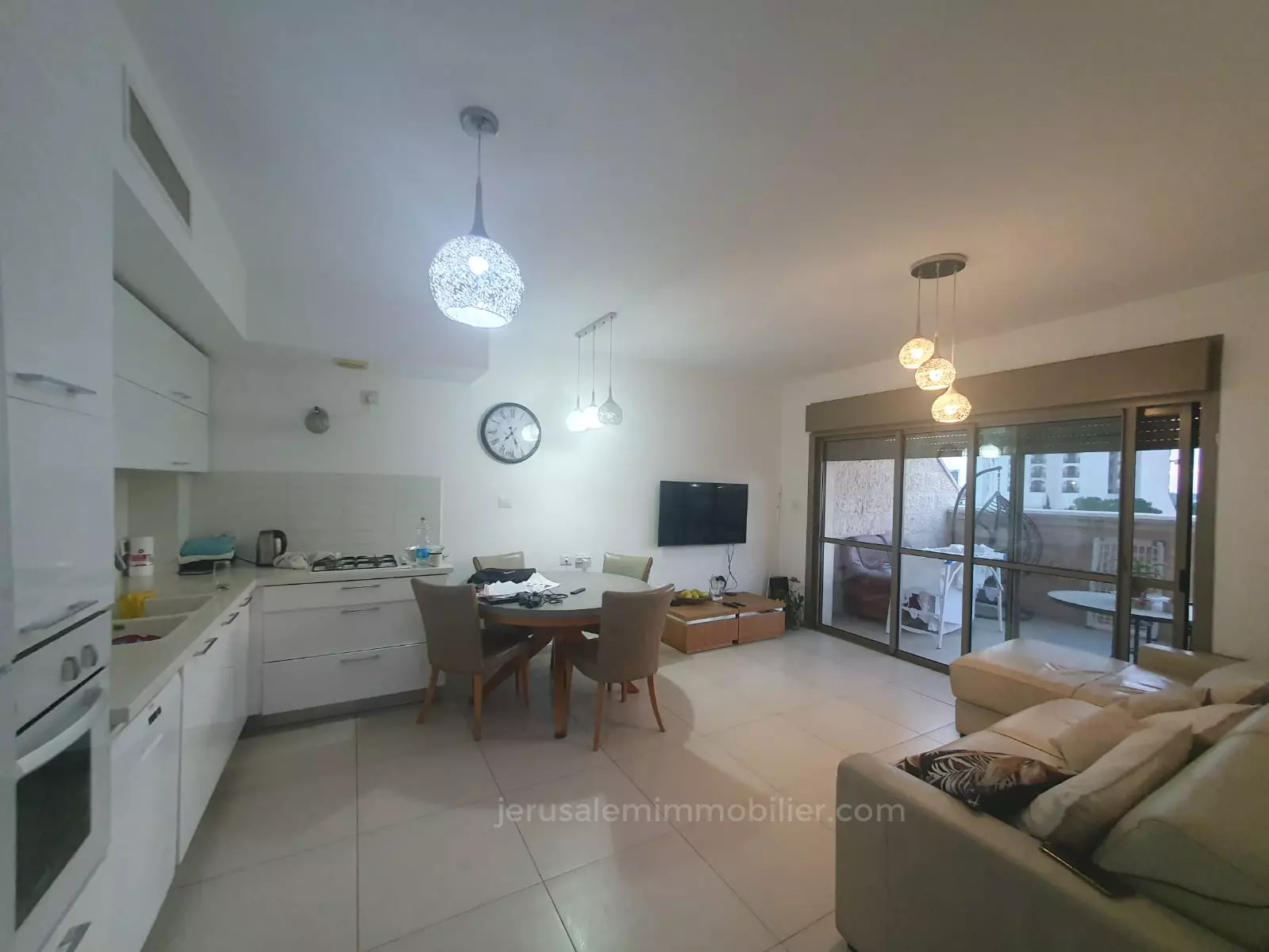 Apartment 3 rooms Jerusalem Kiryat haleum 226-IBL-1811