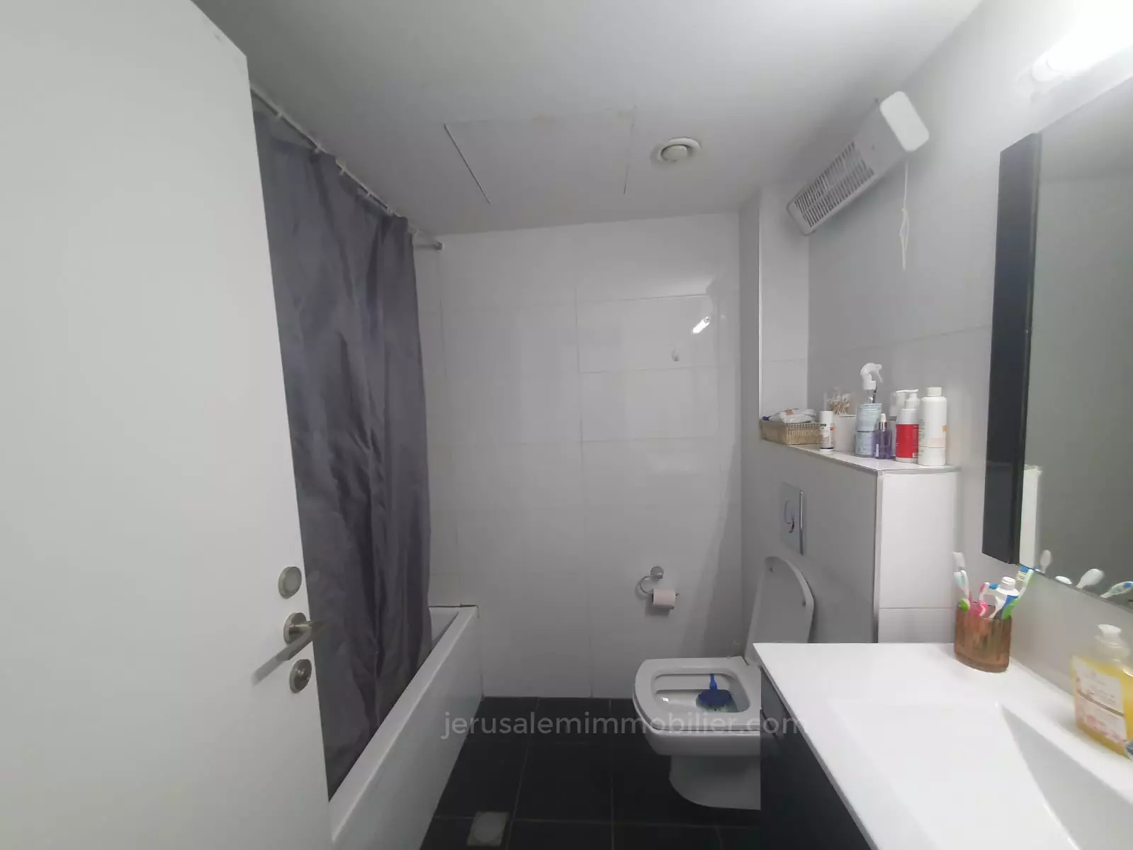 Apartment 3 rooms Jerusalem Kiryat haleum 226-IBL-1811