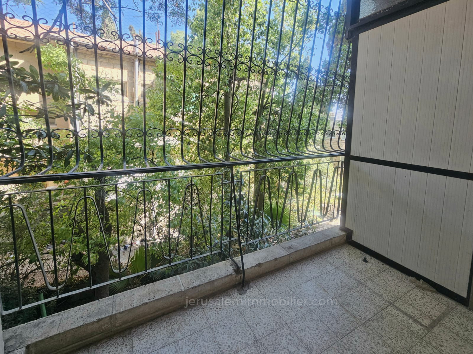 Apartment 3 Rooms Jerusalem Kiryat Moshe 226-IBL-1860