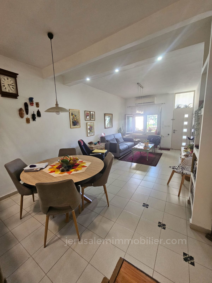 Cottage 4.5 Rooms Jerusalem Gilo 226-IBL-1862