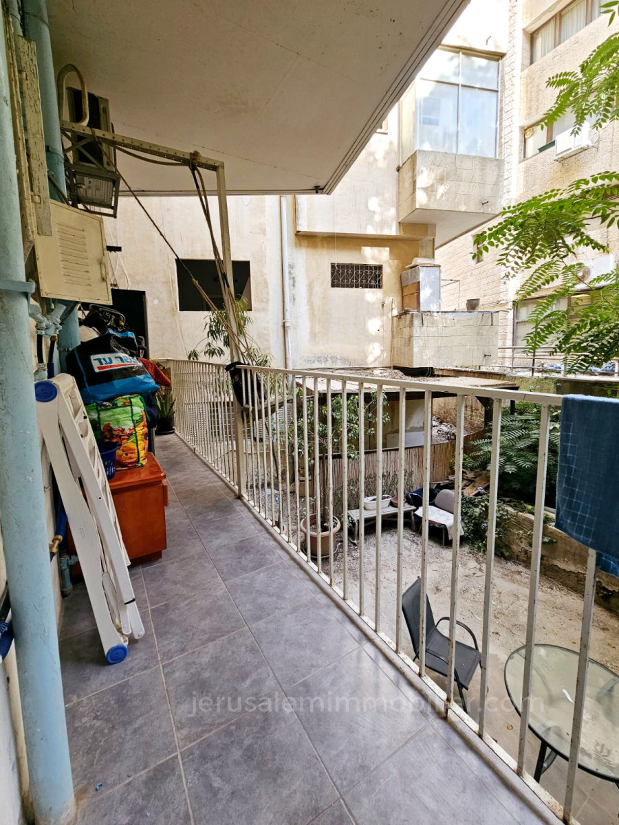 Apartment 2 Rooms Jerusalem City center 226-IBL-1863