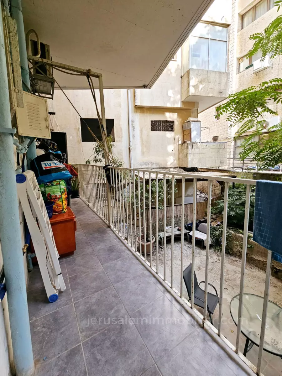 Apartment 2 rooms Jerusalem City center 226-IBL-1863