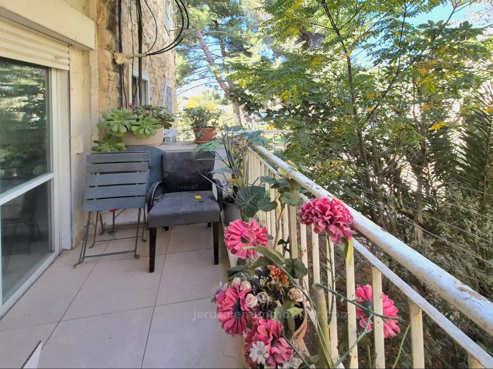 Apartment 3 rooms Jerusalem Baka 226-IBL-1867