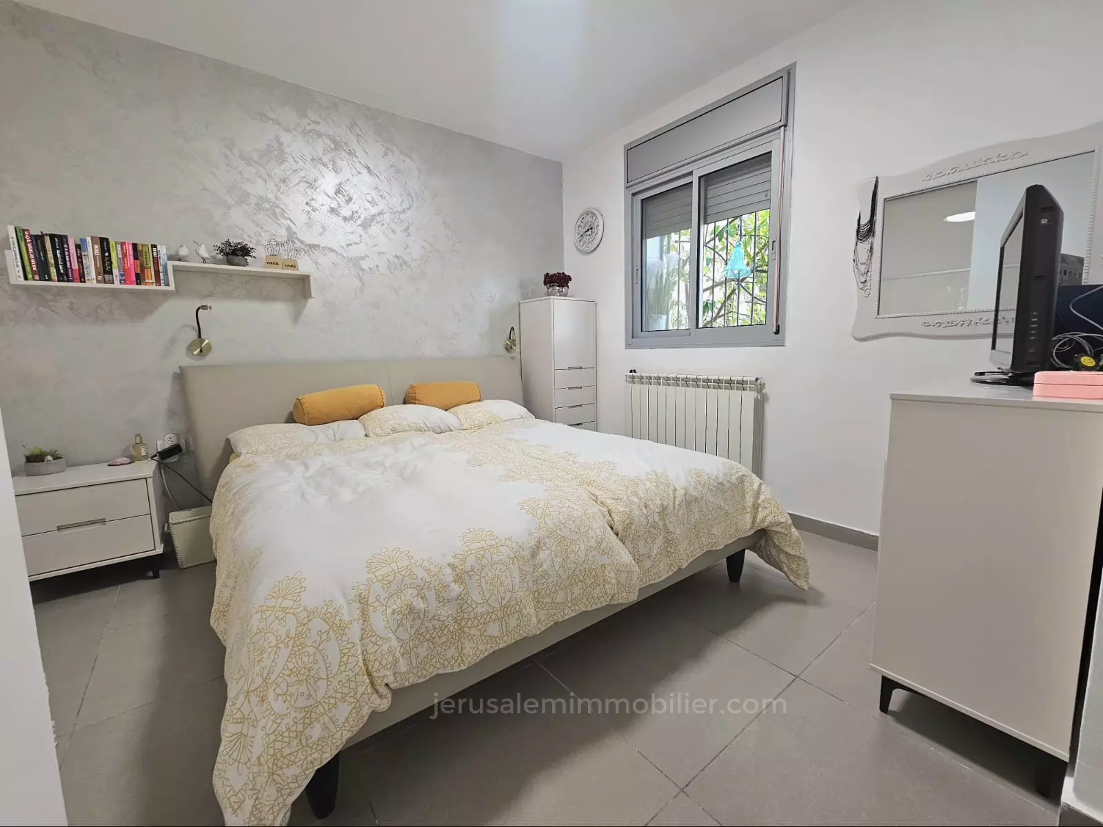 Ground floor 6 rooms Jerusalem Pisgat Zeev 226-IBL-1871