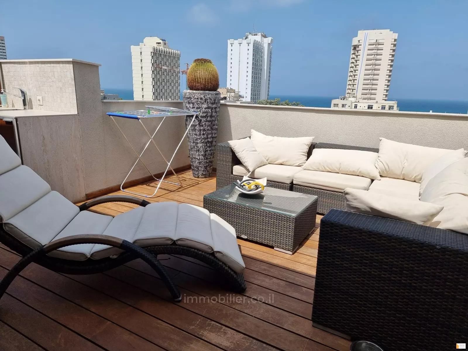 Duplex 3 rooms Tel Aviv quarter of the sea 232-IBL-3556