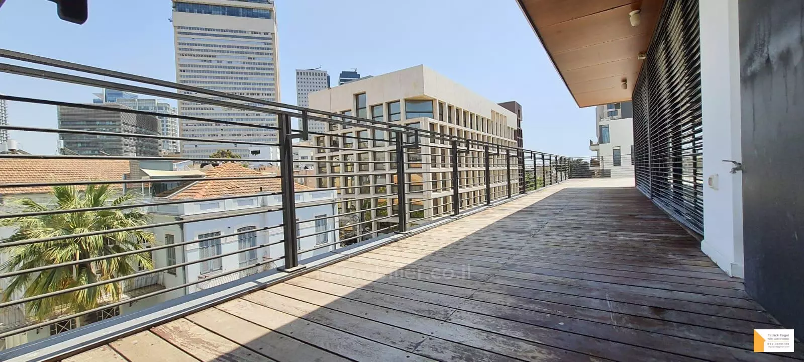 Penthouse 4 rooms Tel Aviv Lev Tel-Aviv 232-IBL-3590