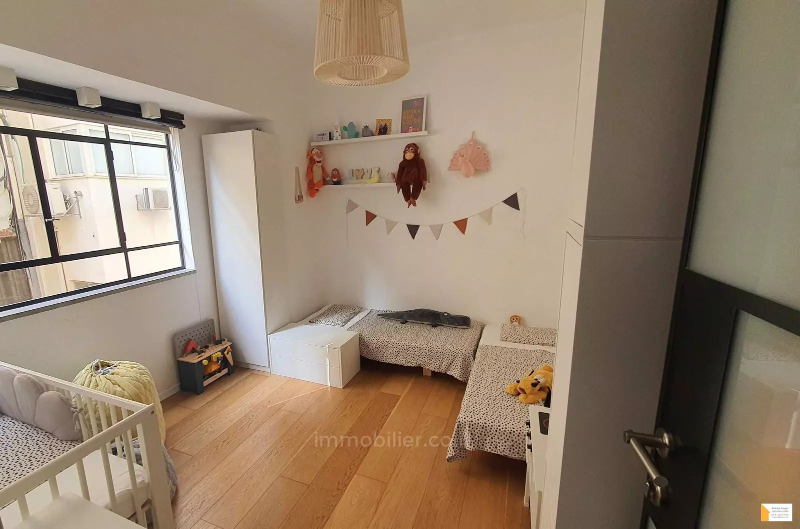 Apartment 3 rooms Tel Aviv tel aviv 232-IBL-3619