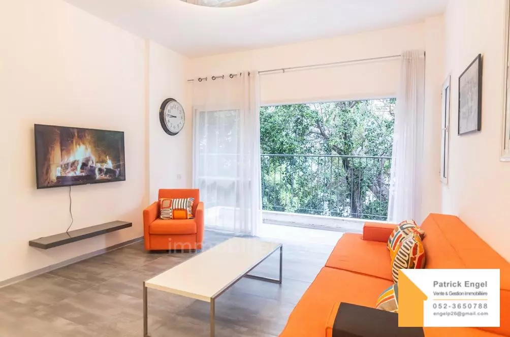 Apartment 2 rooms Tel Aviv Dizengof 232-IBL-3679