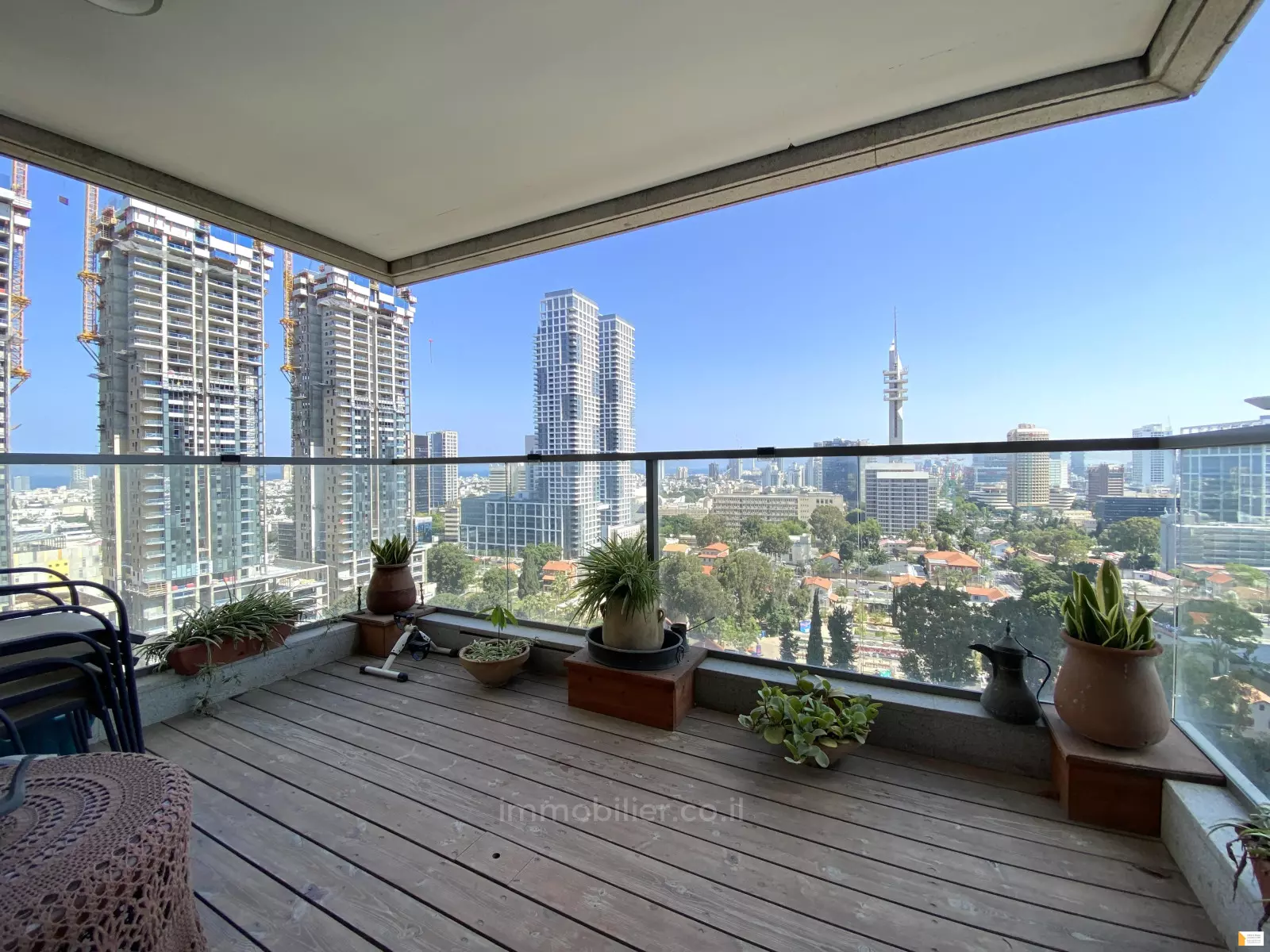 Apartment 5 rooms Tel Aviv Sarona 232-IBL-3698