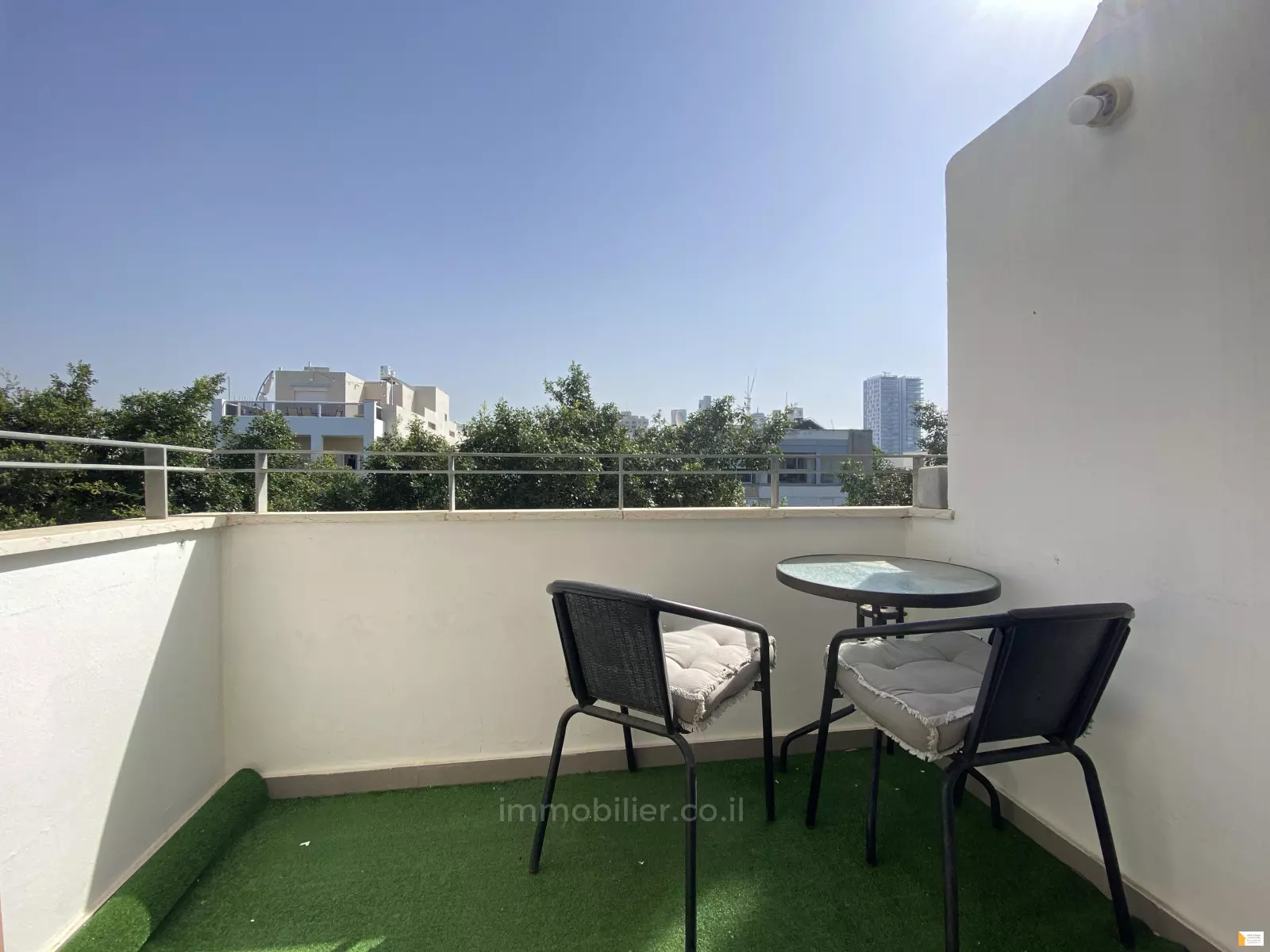 Apartment 2 rooms Tel Aviv tel aviv 232-IBL-3733