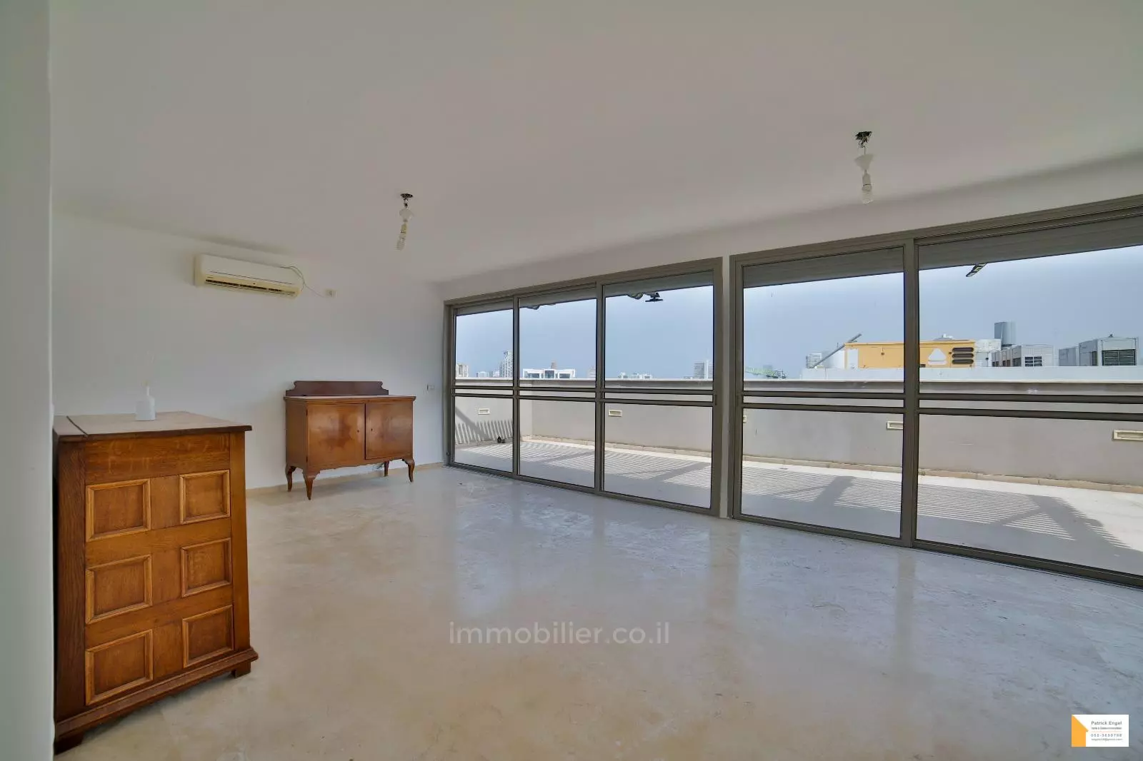 Duplex 6 rooms Tel Aviv First sea line 232-IBL-3734