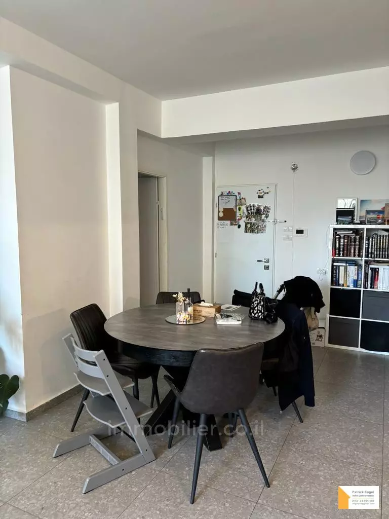 Apartment 4 rooms Tel Aviv quarter of the sea 232-IBL-3766