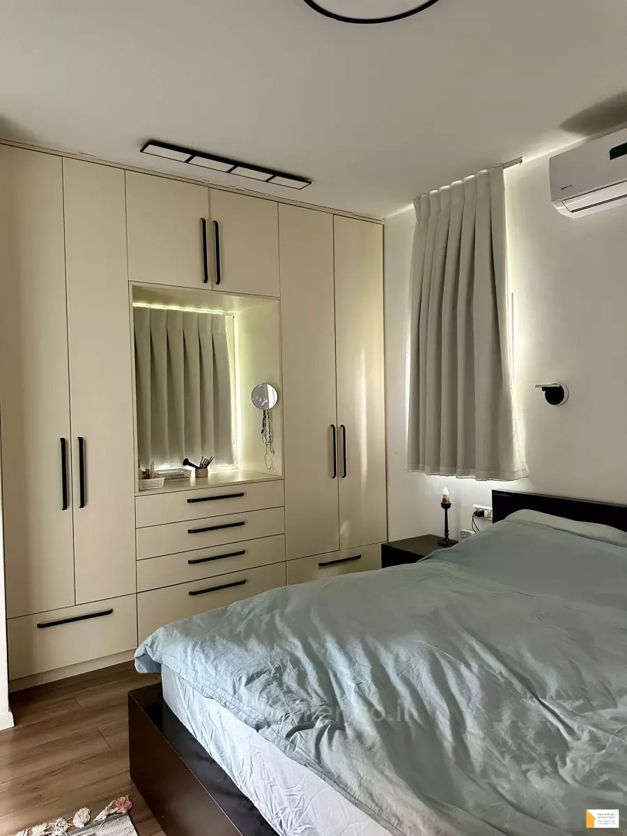 Apartment 3 rooms Tel Aviv quarter of the sea 232-IBL-3819