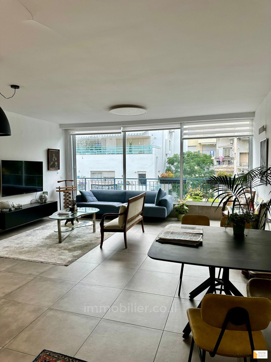 Apartment 3 Rooms Tel Aviv quarter of the sea 232-IBL-3819