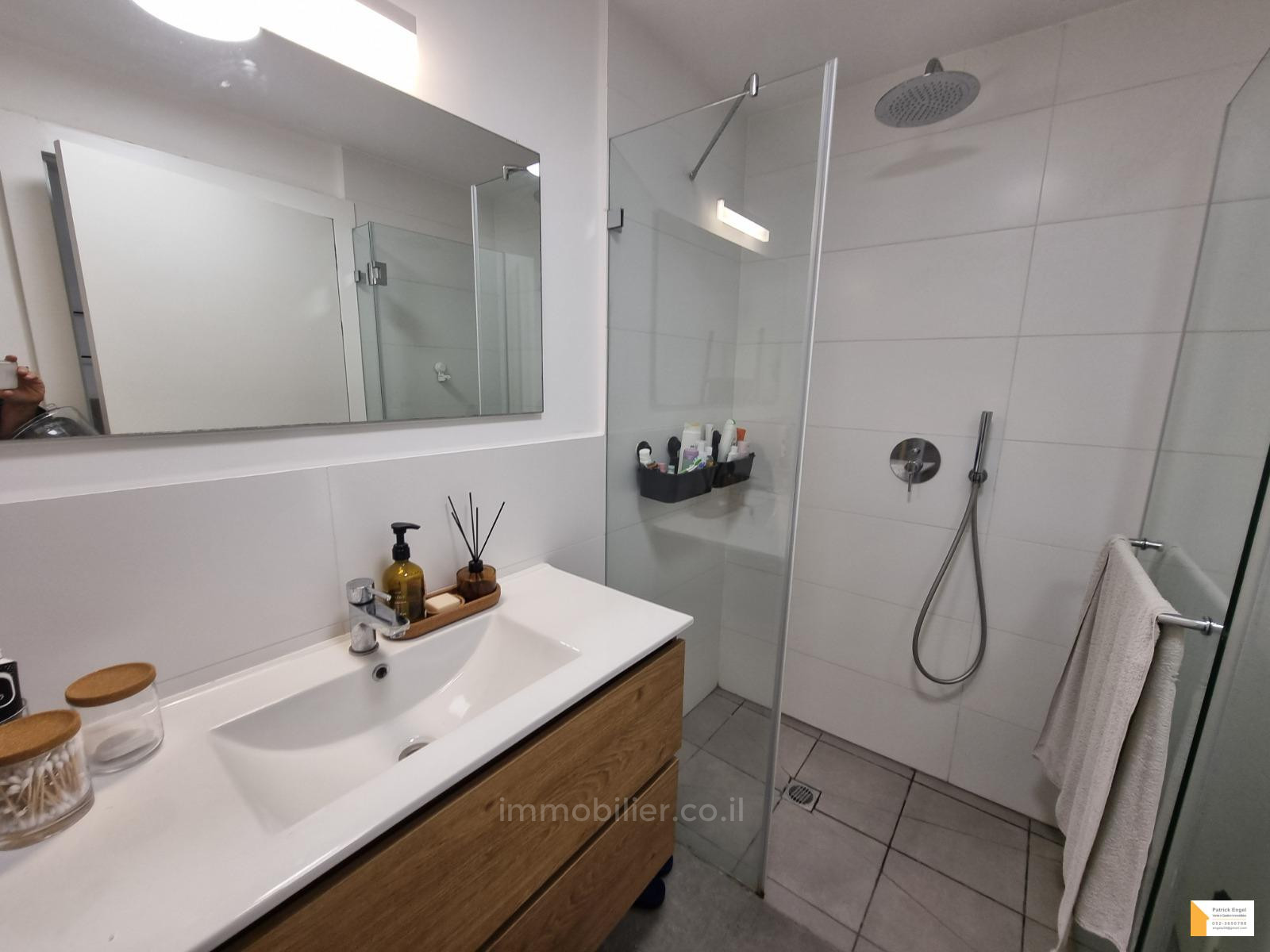 Apartment 3.5 Rooms Tel Aviv Bavli 232-IBL-3823