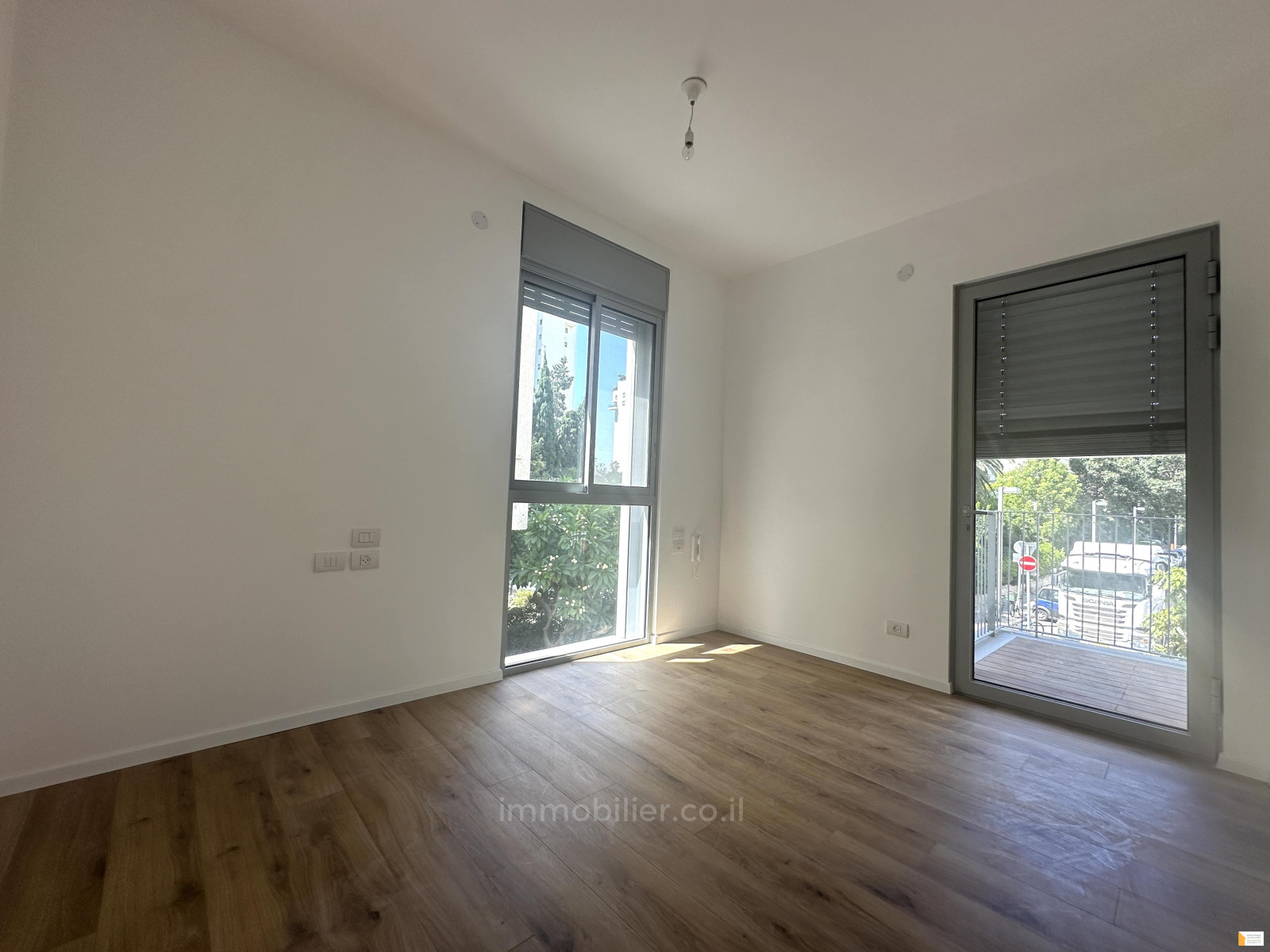 Villa 4 Rooms Tel Aviv City center 232-IBL-3831